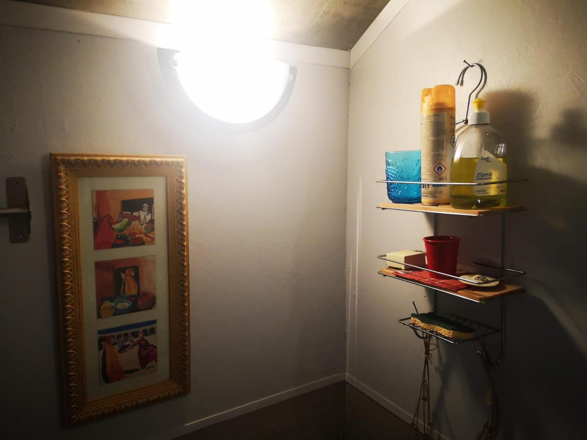 Chambres Avec Salle De Bains Et Cuisine En Centre Ville Argenton Sur Creuse Exterior foto